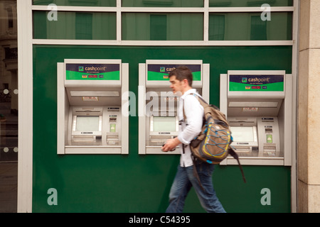 Lloyds TSB Bank Distributeurs automatiques sur le Strand, London UK Banque D'Images