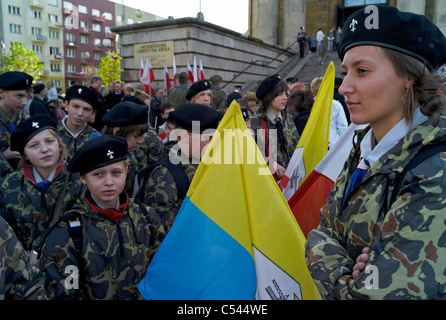 Les Scouts à l'occasion des célébrations de la Journée de l'indépendance, Katowice, Pologne Banque D'Images