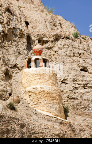 Vieilles Maisons Grotte à Guadix, Andalousie, espagne. Jusqu'à 10 000 personnes sont encore dans des maisons souterraines creusées dans la roche Banque D'Images