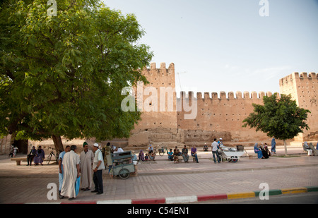 Les remparts qui entourent la ville de Taroudannt sont quelques-uns des mieux conservés au Maroc Banque D'Images