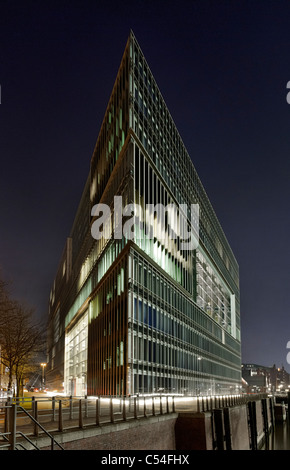 Deichtorcenter, architecture moderne, Deichtorplatz, Hafencity trimestre, ville hanséatique de Hambourg, Allemagne, Europe Banque D'Images