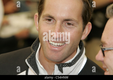 Richard Simmonds Steve White Sir Ben Ainslie Shirley Robertson l'Île Ronde Race 2009 Banque D'Images