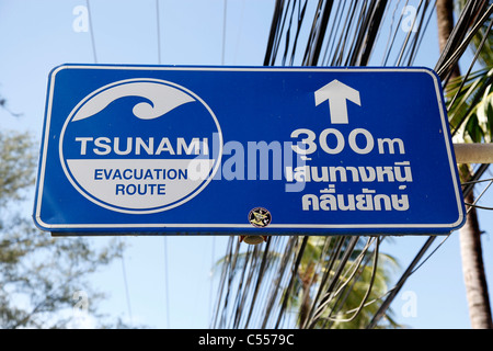 Parcours d'évacuation Tsunami signer à Patong, Phuket, Thailand Banque D'Images