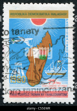 MADAGASCAR - 1980 : timbres-poste imprimés en Madagascar, est dédié au 20e anniversaire de l'indépendance Banque D'Images