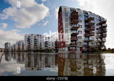 Les Pays-Bas, Den Bosch, immeubles d'appartements moderne appelée Armada dans quartier appelé Paleiskwartier. Banque D'Images