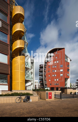 Les Pays-Bas, Den Bosch, immeubles d'appartements moderne appelée Armada dans quartier appelé Paleiskwartier. Banque D'Images