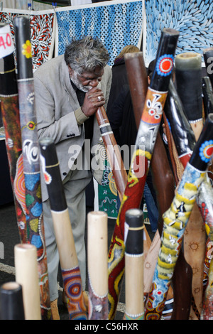 Le didgeridoo. Banque D'Images