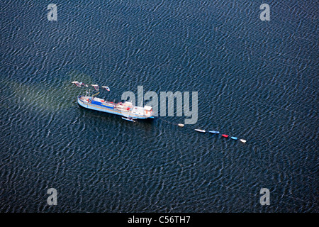 Les Pays-Bas, Marken, Antenne d'schoolboat pour la voile dans le lac appelé IJsselmeer. Banque D'Images