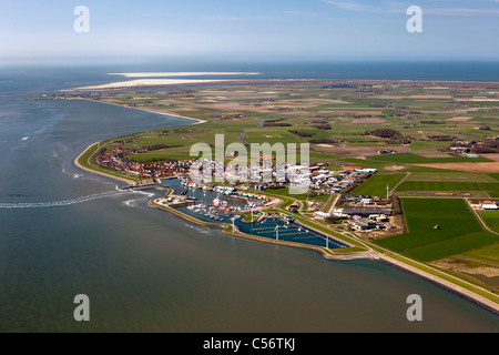 Les Pays-Bas, Village de Oudeschild sur île appelée Texel. Vue aérienne. Banque D'Images