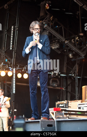 L'exécution d'une pâte secret show sur la scène du parc au festival de Glastonbury 2011 Banque D'Images