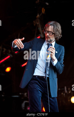 L'exécution d'une pâte secret show sur la scène du parc au festival de Glastonbury 2011 Banque D'Images