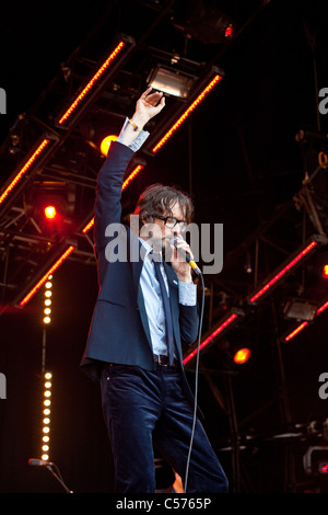 L'exécution d'une pâte secret show sur la scène du parc au festival de Glastonbury 2011 Banque D'Images