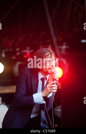 L'exécution d'une pâte secret show sur la scène du parc au festival de Glastonbury 2011 Banque D'Images