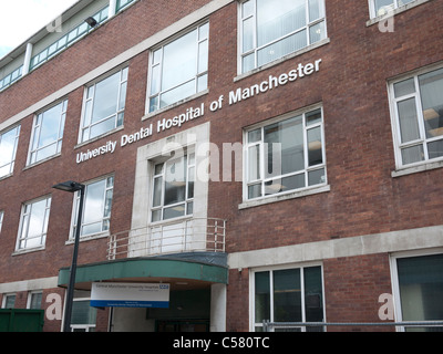 L'hôpital dentaire de l'Université de Manchester, Angleterre, Royaume-Uni. Banque D'Images