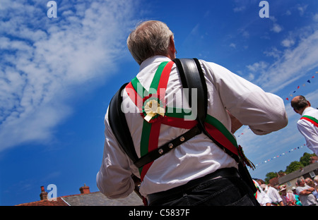 Morris Dancing le centenaire Morris Dancing Festival à Thaxted, Essex, Angleterre, en 2011 Banque D'Images