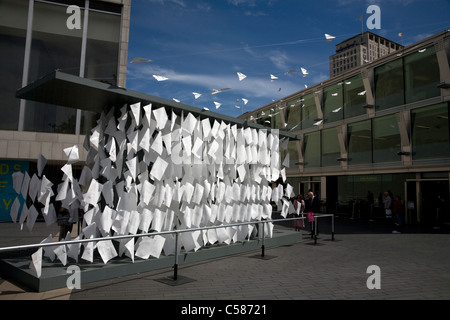 L'installation d'art 'Le Lion et la licorne' par Gitta Gschwendtner south bank Southwark London England Banque D'Images