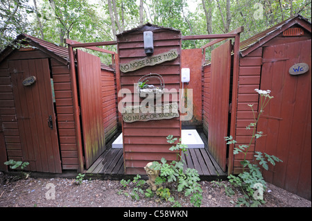 Gratuites au Blackberry Farm camping à Vuiteboeuf de Genève à Sussex, où le propriétaire Tim Johnson loue des différents styles de caravanes Banque D'Images