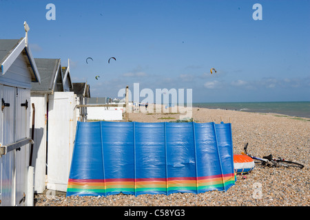 Une soirée d'été sur la plage de Littlehampton West Sussex Banque D'Images