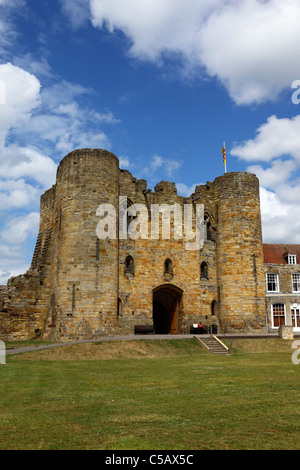 Principal twin towed gatehouse du château de Tonbridge, Kent, Angleterre Banque D'Images