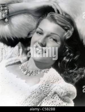 RITA HAYWORTH (1918-1987) actrice et danseuse américaine Banque D'Images