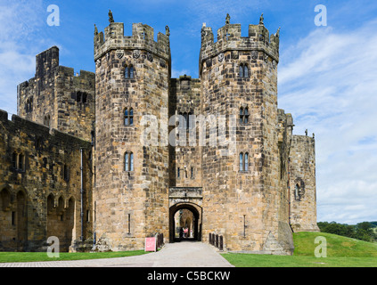 Château d'Alnwick (utilisé comme emplacement pour l'école dans les films de Harry Potter), Alnwick, Northumberland, Angleterre du Nord-Est, Royaume-Uni Banque D'Images