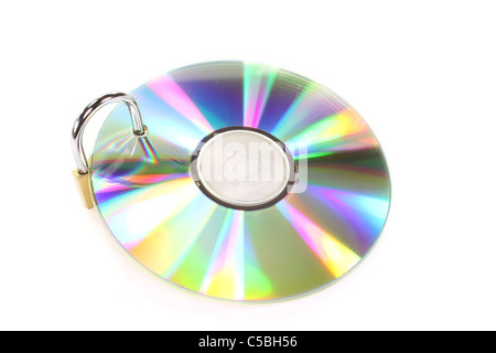 Serrure avec CD sur un fond blanc Banque D'Images