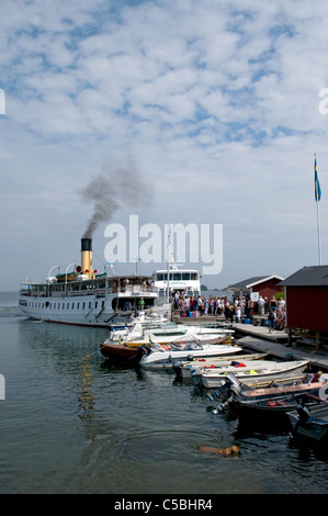 L'archipel de Stockholm dernière vapeur au charbon Le S/S Blidösund célèbre son 100e anniversaire de l'île de Rödlöga. Banque D'Images