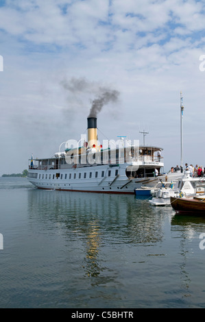 L'archipel de Stockholm dernière vapeur au charbon Le S/S Blidösund célèbre son 100e anniversaire de l'île de Rödlöga. Banque D'Images