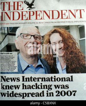 Rupert Murdoch et Rebekah Brooks grace la page news journal indépendant sur 11.07.11 London England UK Banque D'Images