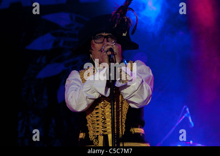 Adam Ant effectuant à Guilfest 2011 Banque D'Images