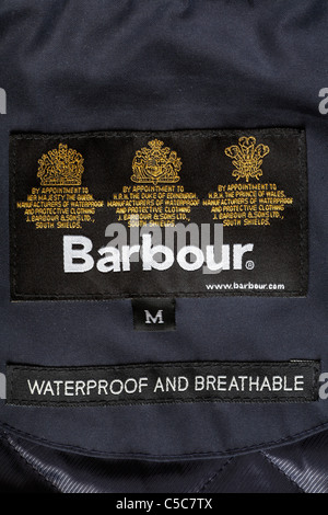 Etiquetage à l'intérieur de la veste Barbour - imperméable et respirante - Royal Adjur Banque D'Images