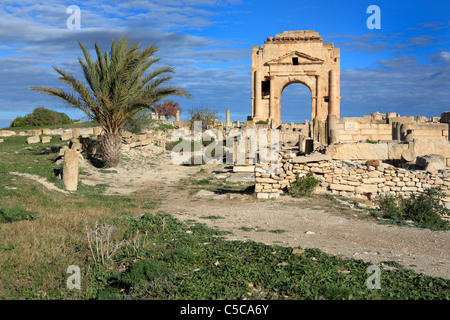 Arc de Trajan (116 AD), de Makthar, en Tunisie Banque D'Images