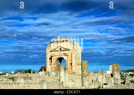 Arc de Trajan (116 AD), de Makthar, en Tunisie Banque D'Images