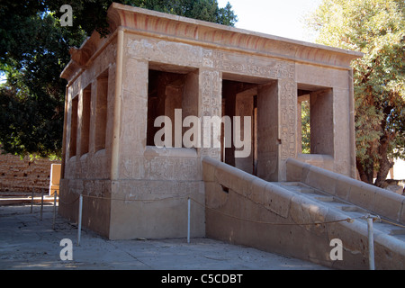 Sésostris I kiosk (chapelle blanche), Karnak, Egypte Banque D'Images