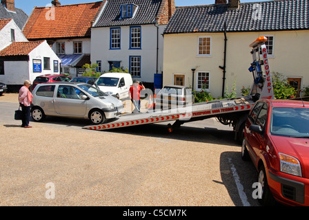 Récupération de la voiture en panne, peu de Walsingham, Norfolk Banque D'Images