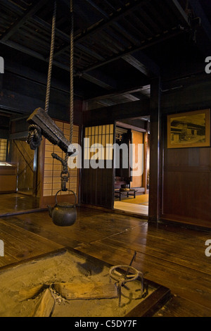 Japonais traditionnel cheminée encastrée ou d'irori Banque D'Images