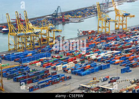 Port de conteneurs de Barcelone, en Catalogne, Espagne Banque D'Images