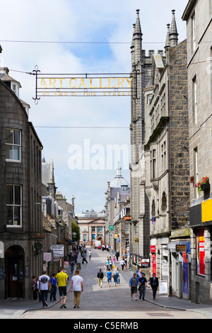 La rue Belmont (juste à côté de la rue Union Street) au centre ville, Aberdeen, Écosse, Royaume-Uni Banque D'Images