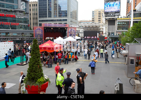 International Indian Film Academy awards iifas événement tenu à Dundas Square Yonge Toronto ontario canada Banque D'Images