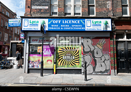 Le célèbre restaurant curry signe Brick Lane dans l'East End de Londres Banque D'Images