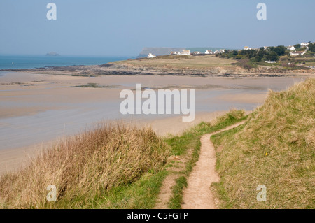 Sur le chemin de la côte nord des Cornouailles à Daymer Bay, près de Trebetherick du sud Banque D'Images