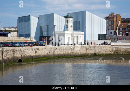 Grande-bretagne : Royaume-Uni : Angleterre : KENT : MARGATE : TURNER ET CONTEMPORAIN HARBOUR Banque D'Images