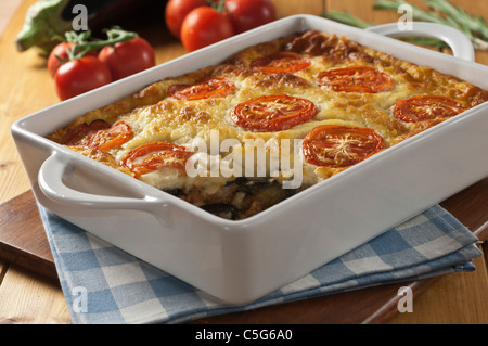 L'alimentation Méditerranéenne grecque Moussaka Banque D'Images