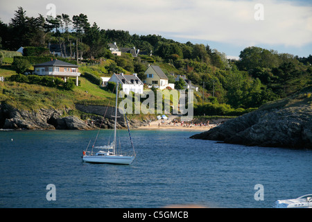 Un ruisseau près du port de Le Palais, Belle Ile en mer, Morbihan (Bretagne, France). Banque D'Images