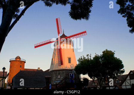 Moulin à vent hollandais à Solvang en Californie Banque D'Images