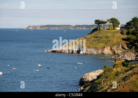 Littoral près de Le Palais port, Belle-île-en-Mer, Morbihan, Bretagne, France Banque D'Images