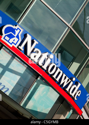 Nationwide Building Society en direction de Birmingham England UK Banque D'Images