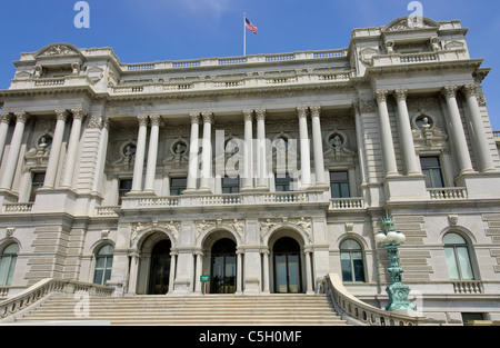 L'avant et vue en perspective de l'historique Bâtiment Thomas Jefferson ou Bibliothèque du Congrès des États-Unis à Washington, D.C. Banque D'Images