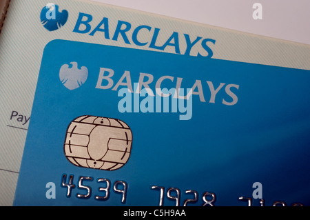 Barclays carte de débit et carnet de chèques Banque D'Images