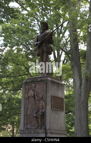 Le silence Sam, monument aux 321 anciens de l'UNC qui sont morts dans la guerre civile, University of North Carolina, Chapel Hill, États-Unis Banque D'Images